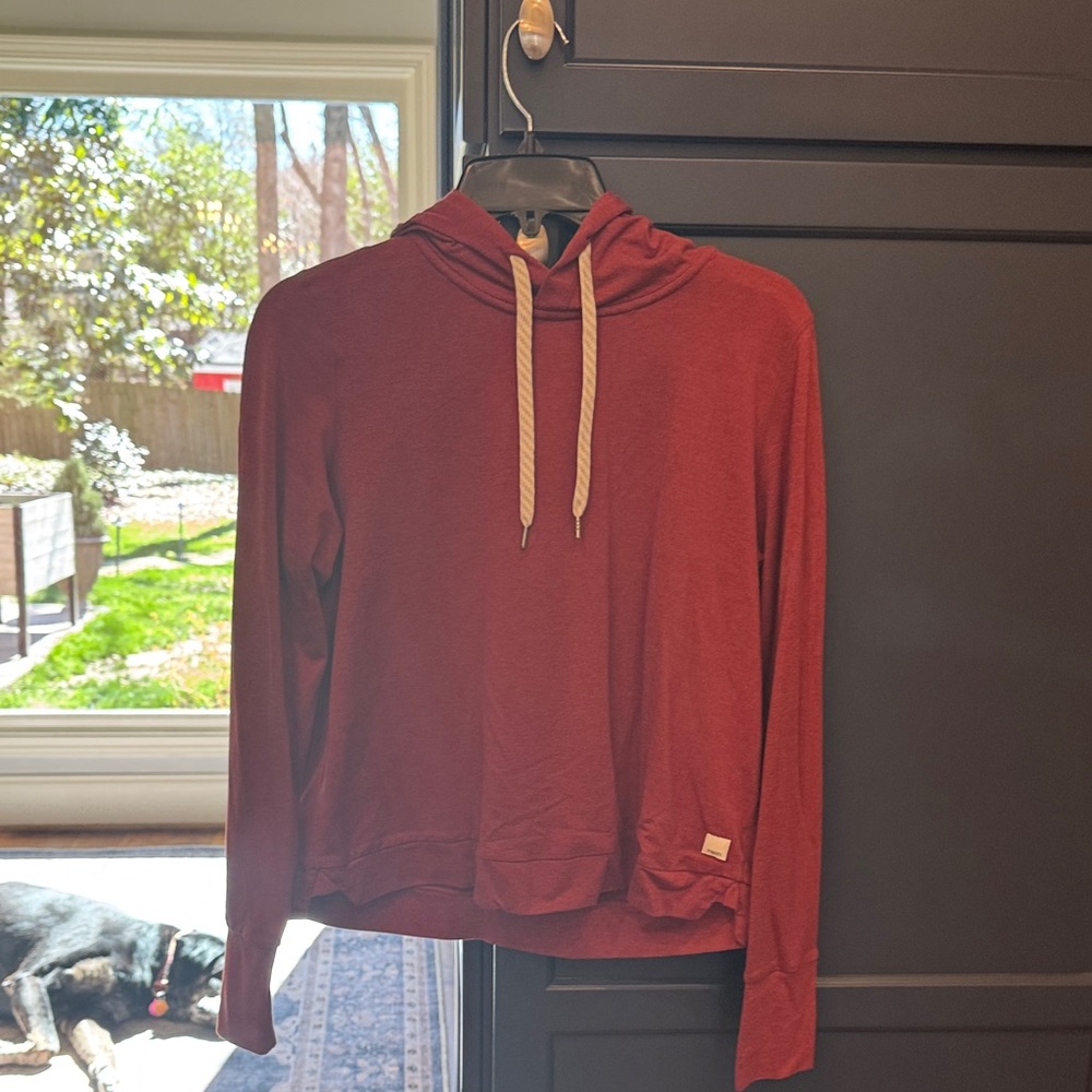 VUORI HALO ESSENTIAL HOODIE